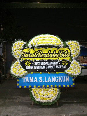 Papan Bunga Duka di Reteh